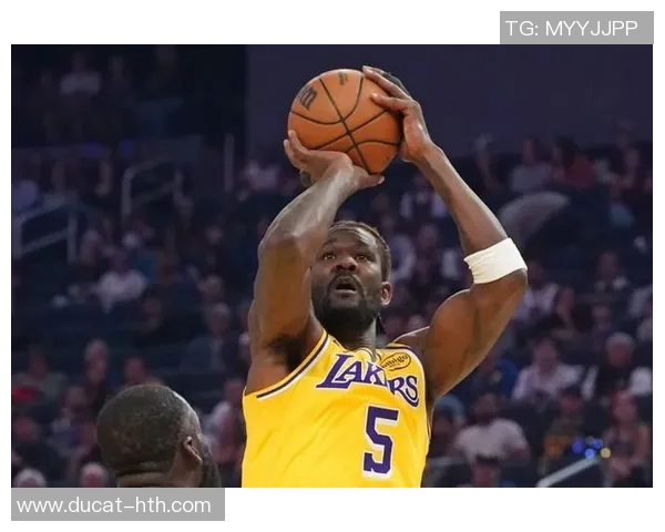 湖人重回西部第三！艾顿缺席明日洛城德比 若制胜将晋级NBA杯八强